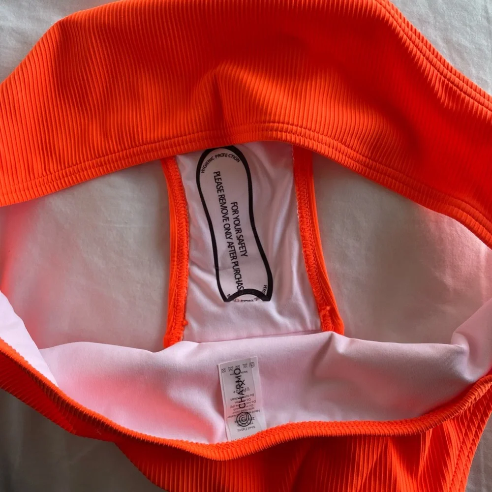 New Orange Ribbed Halter Two Piece Bikini Gold Rings - Picture 11 of 12